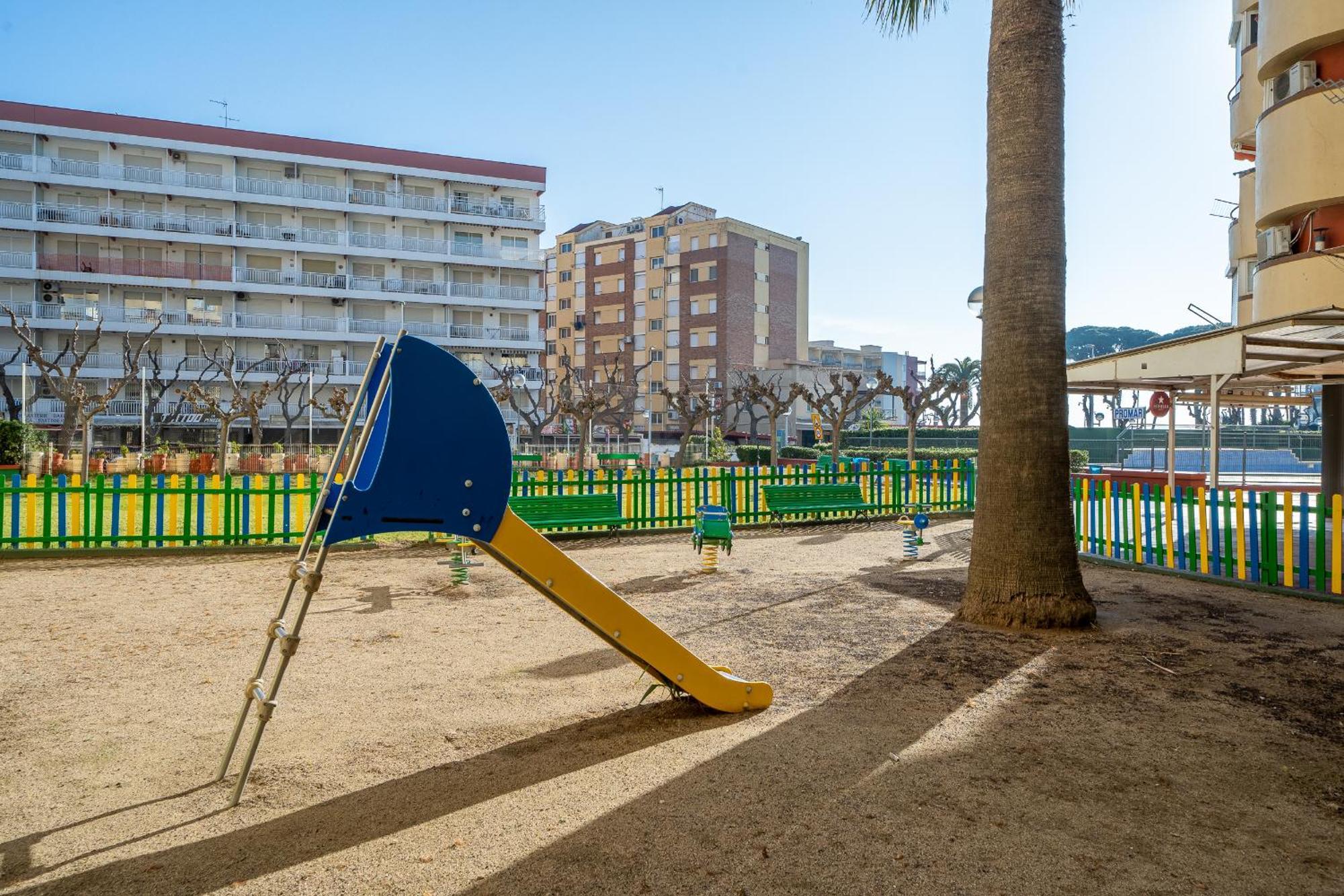 Promar 323 Apartman La Pineda Kültér fotó